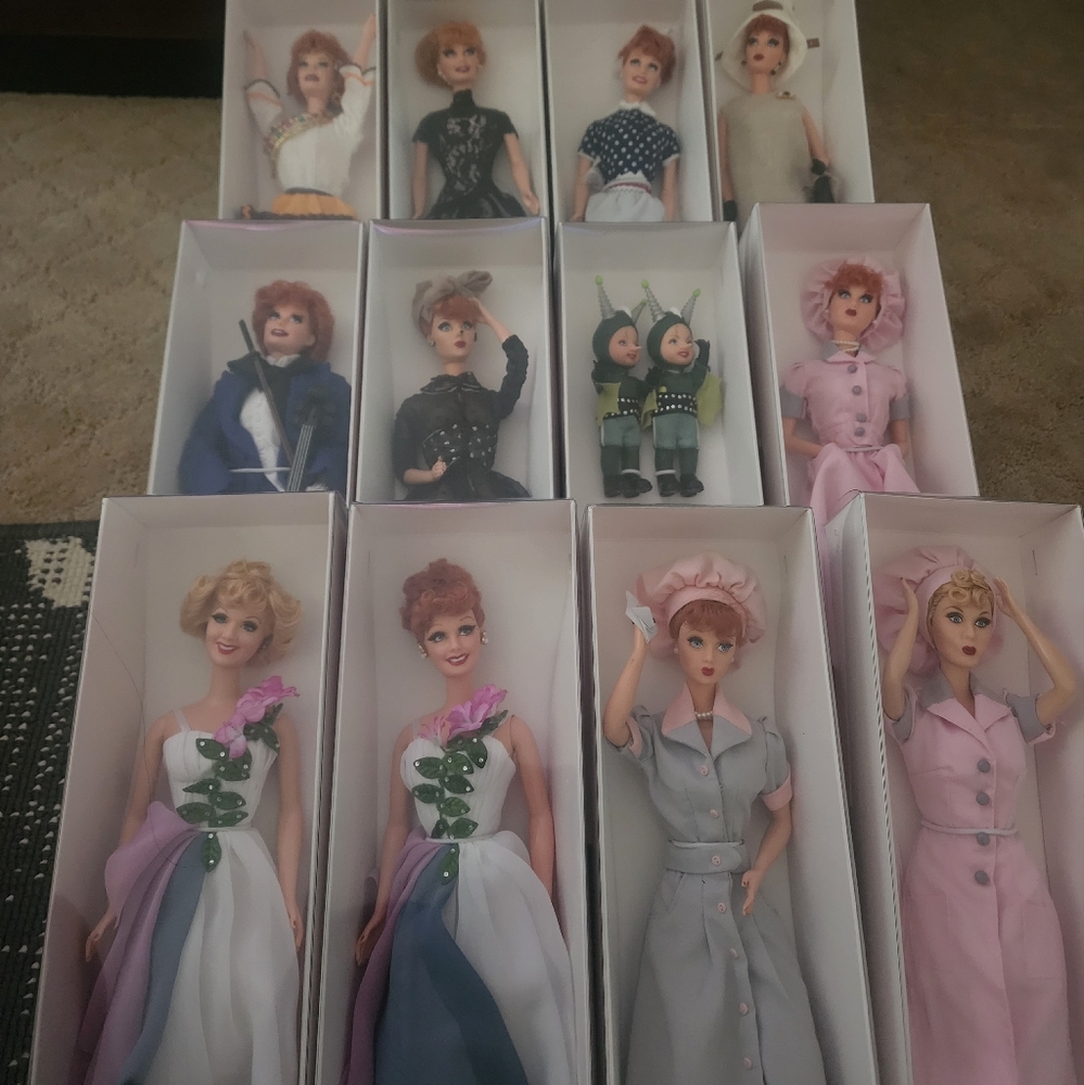 I Love Lucy Barbie Doll Collection 17pc
